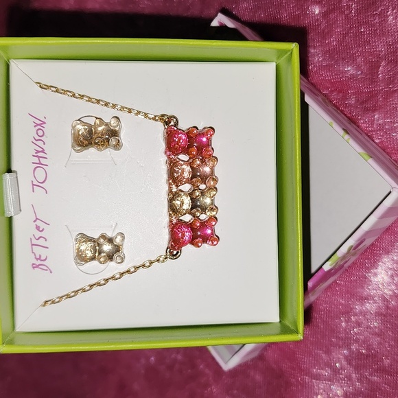 ✨️🐻‍❄️🐻NWT BETSEY JOHNSON BEAR 🐻‍❄️✨️EARRINGS / MATCHING NECKLACE✨️🐻‍❄️🐻 - Picture 10 of 11